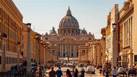 vatican city population 2024